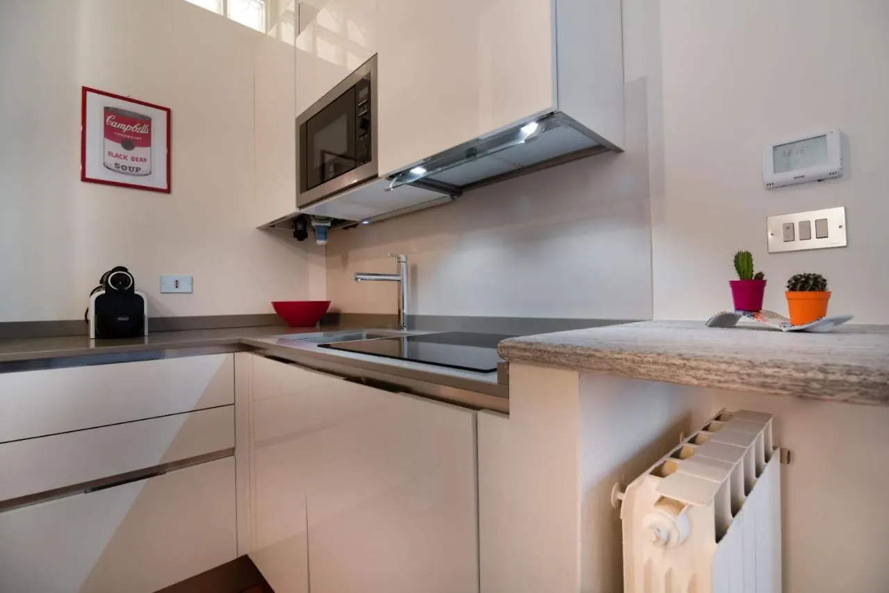 Easylife - Luminoso Bilocale In Zona Garibaldi Apartment Milan