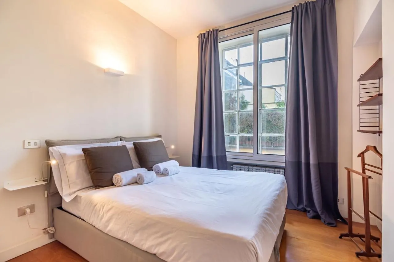 Easylife - Luminoso Bilocale In Zona Garibaldi Apartment Milan