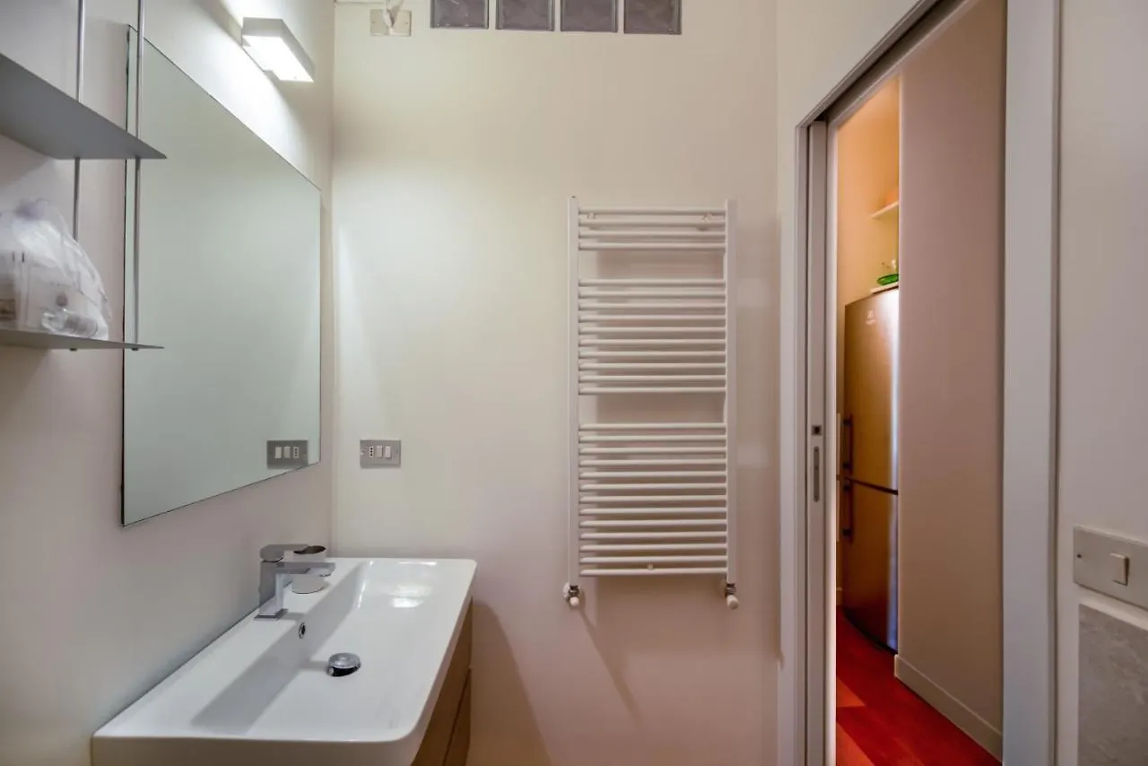 Easylife - Luminoso Bilocale In Zona Garibaldi Lägenhet Milano